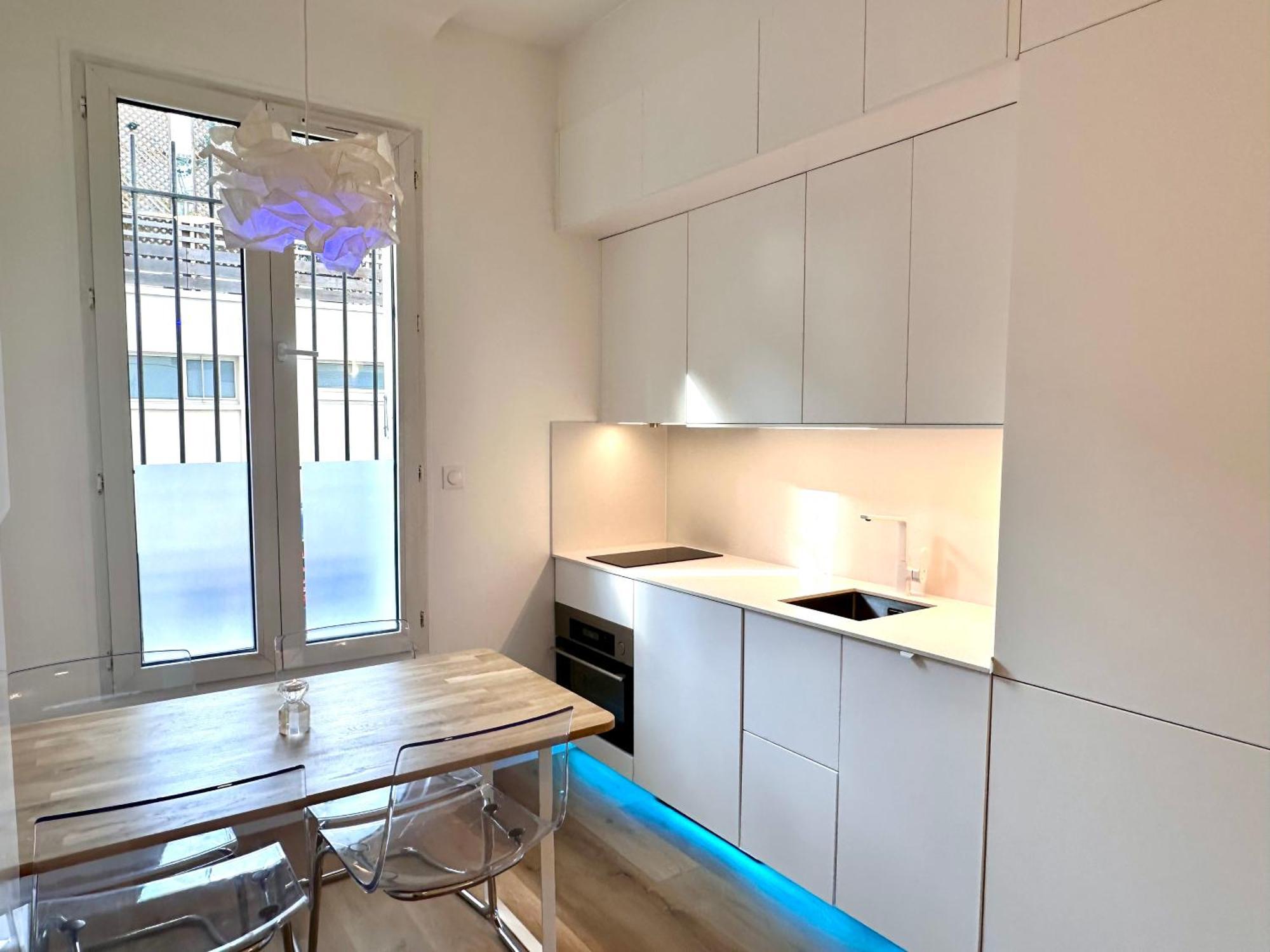 Apartment Metro-Paris Asnieres-sur-Seine Bagian luar foto