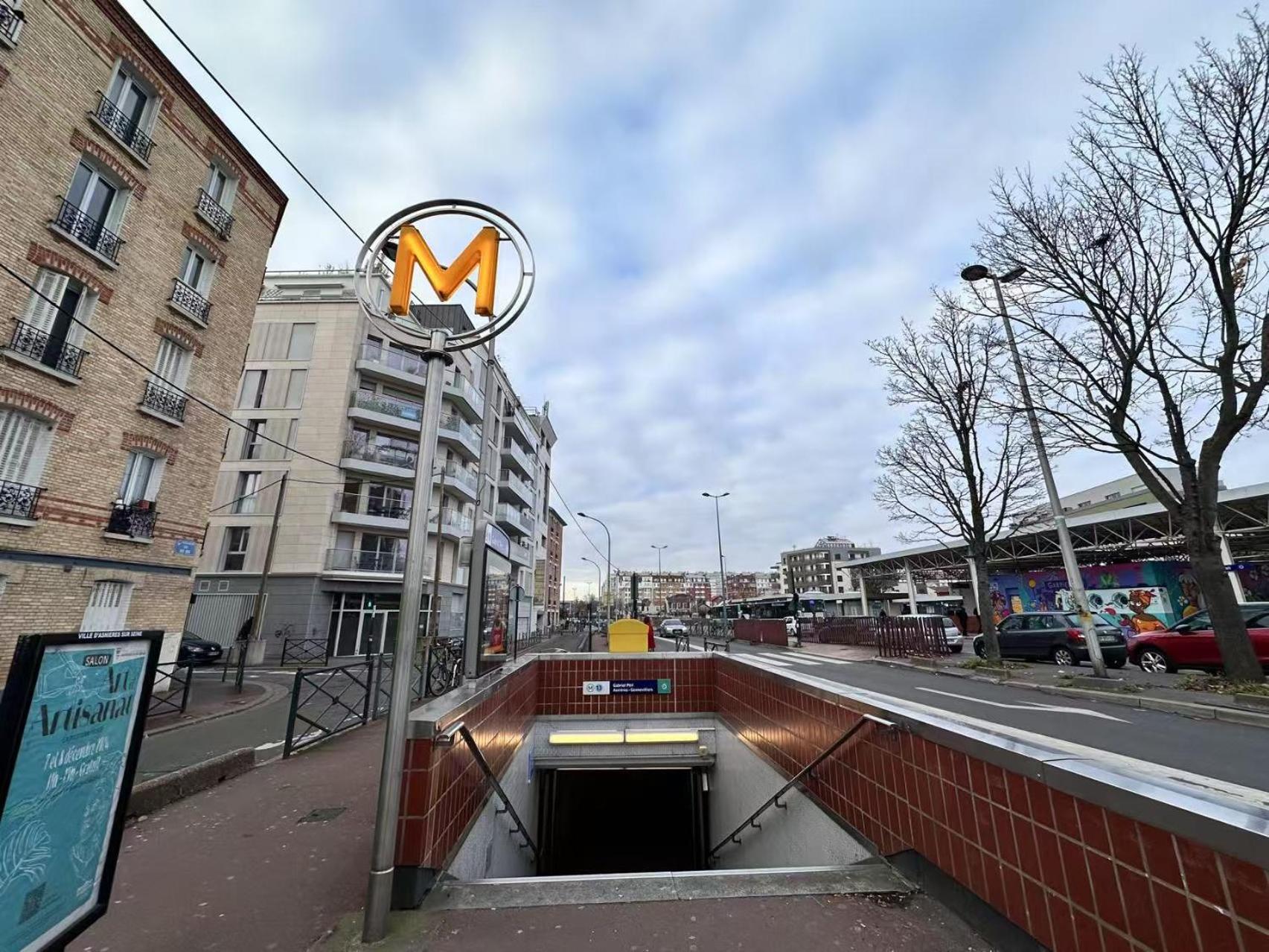 Apartment Metro-Paris Asnieres-sur-Seine Bagian luar foto