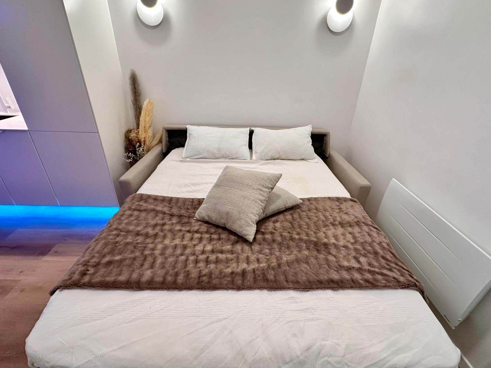 Apartment Metro-Paris Asnieres-sur-Seine Bagian luar foto